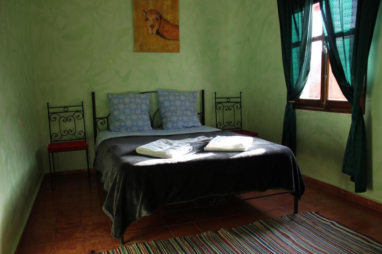 Kasbah Lucas Hostel Akhendachou n'Ait Ouffi Екстериор снимка