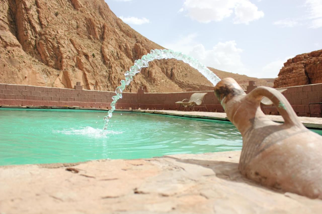 Kasbah Lucas Hostel Akhendachou n'Ait Ouffi Екстериор снимка
