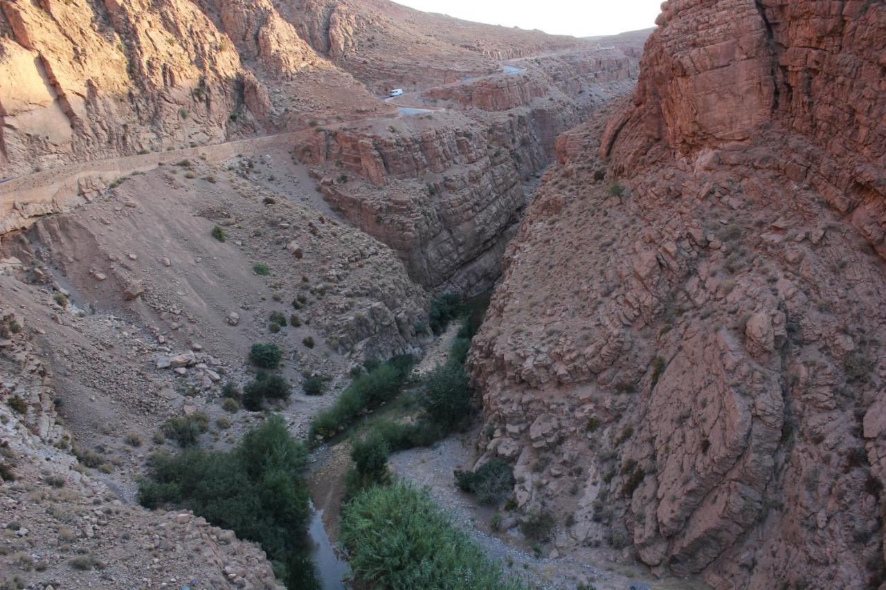 Kasbah Lucas Hostel Akhendachou n'Ait Ouffi Екстериор снимка