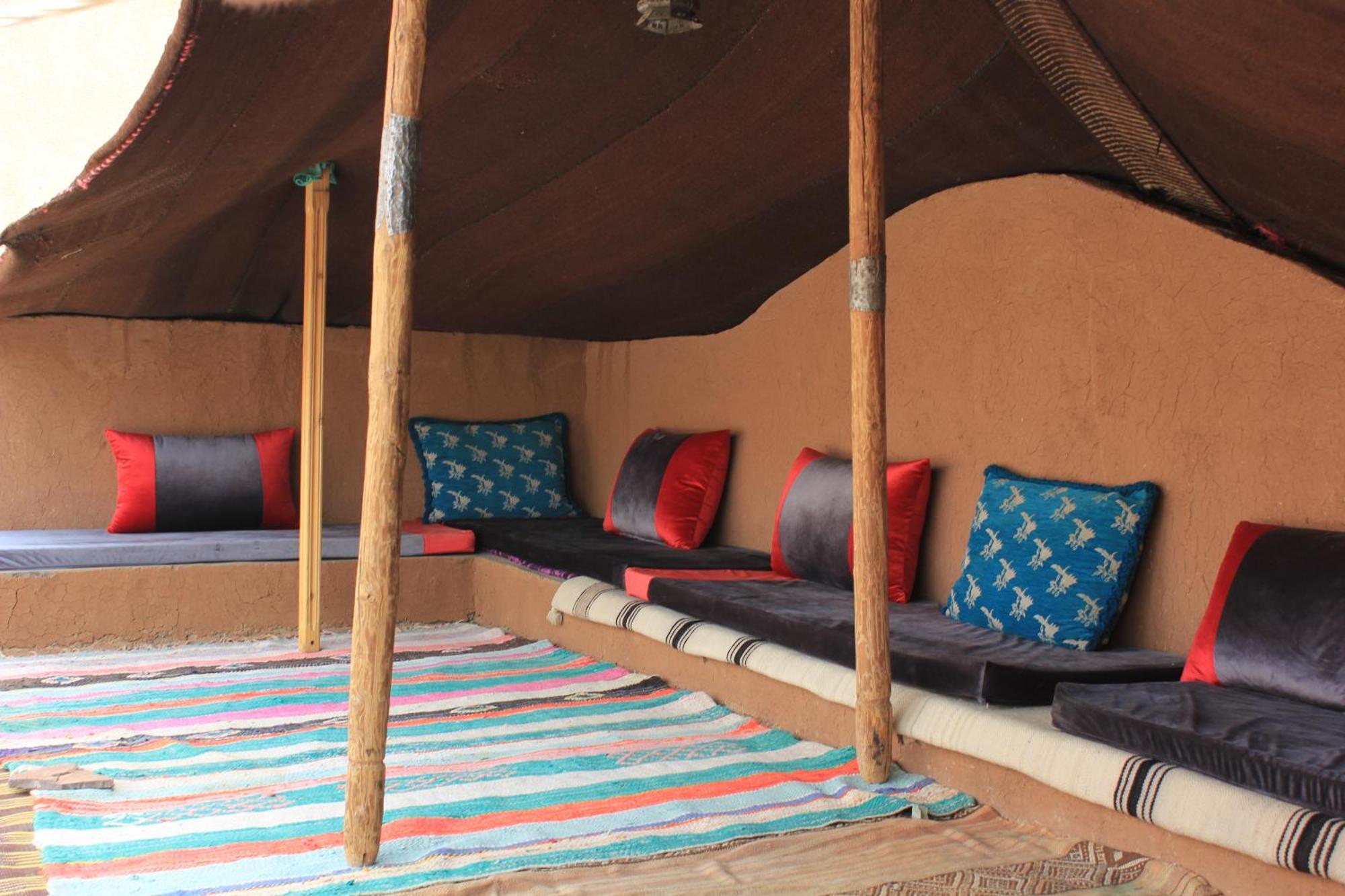 Kasbah Lucas Hostel Akhendachou n'Ait Ouffi Екстериор снимка